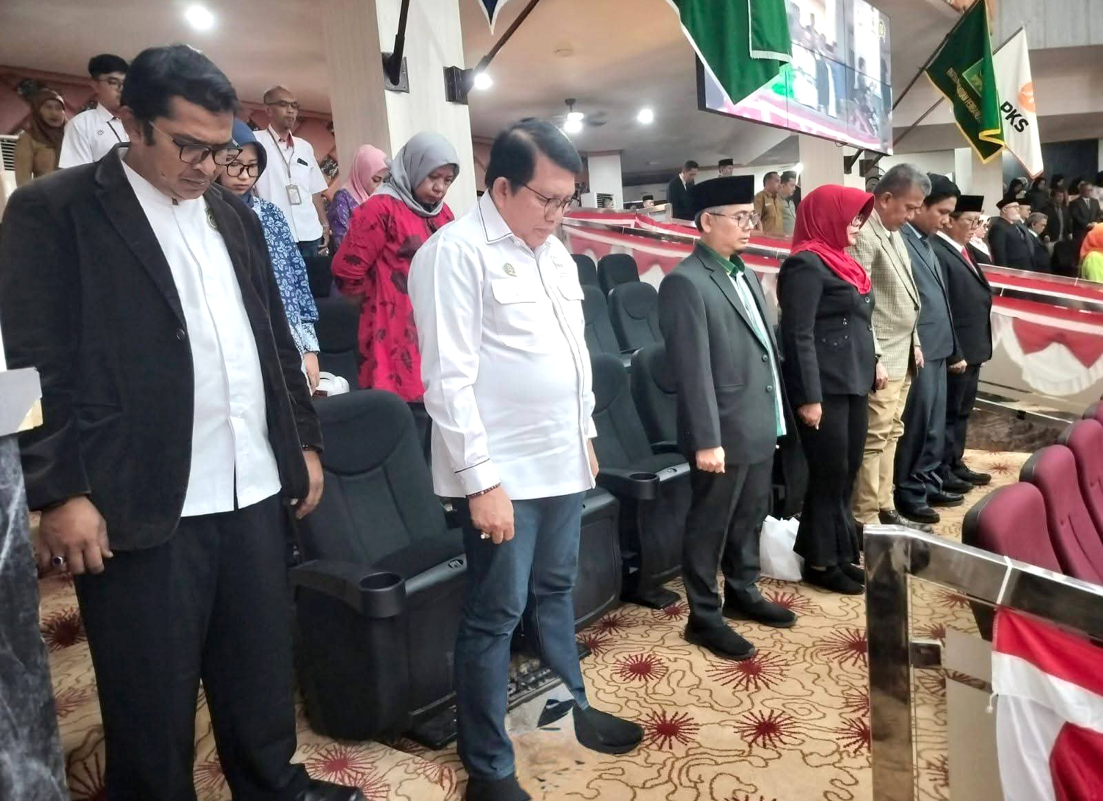 Menghadiri Rapat Paripurna DPRD Kabupaten Bogor, Mendengarkan Pidato Kenegaraan Presiden RI dalam rangka Hari Kemerdekaan RI ke 80.